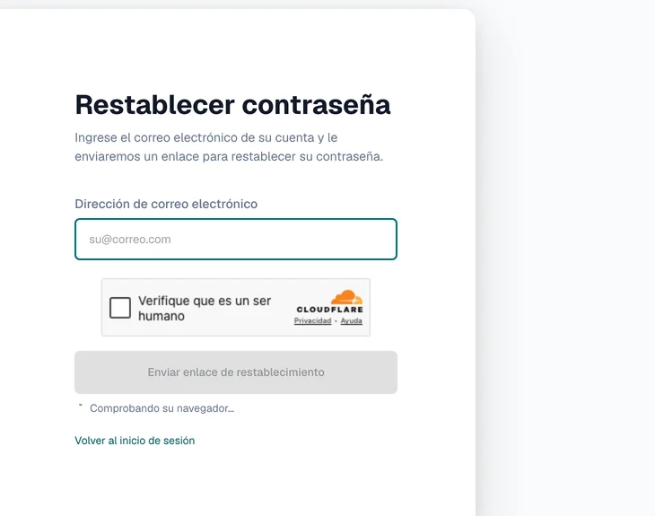 Formulario para restablecer la contraseña que pide el correo electrónico de la cuenta