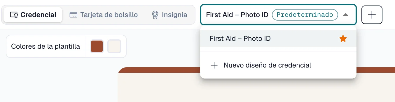 Lista de diseños abierta con los diseños guardados, el botón + al lado y Nuevo diseño de credencial como última fila