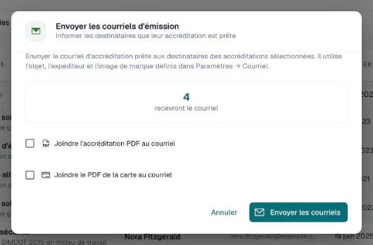 Boîte de dialogue Envoyer les courriels d'émission indiquant combien de titulaires recevront le courriel, avec les options de pièce jointe