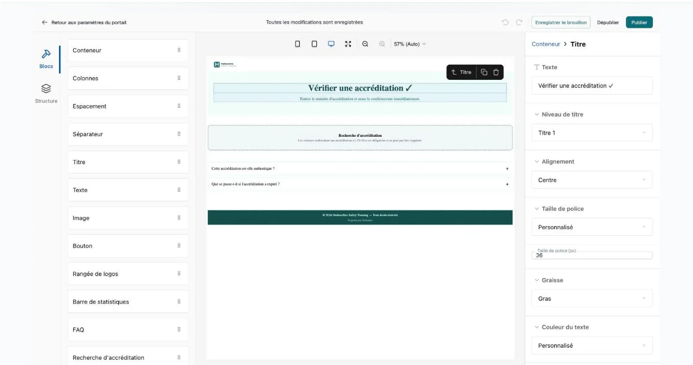 Éditeur avec un bloc Titre sélectionné et ses réglages — texte, niveau, alignement, taille et couleur — dans le panneau de droite